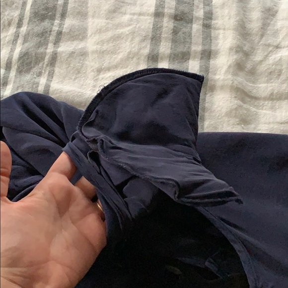 Vintage navy blouse with shoulder pads. - Picture 4 of 5